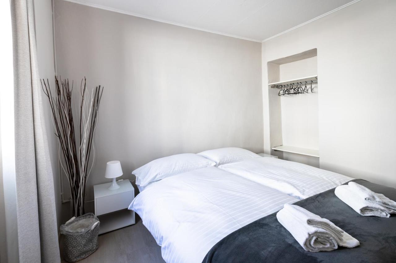 Hotel Osteria Pozzo Locarno Esterno foto